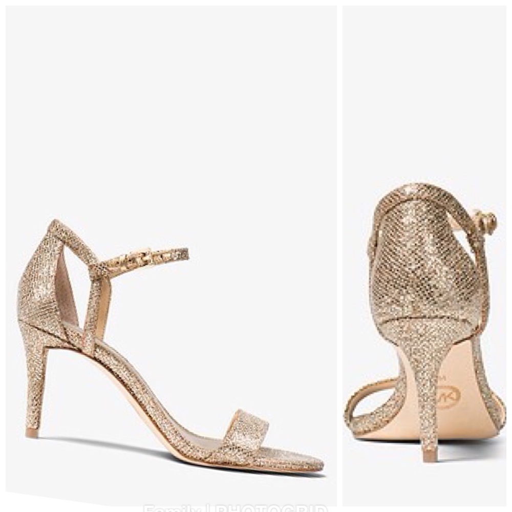 MICHAEL KORS
Simone Glitter Mesh Sandal Size 10M